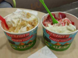 Tutti Frutti Frozen Yogurt food