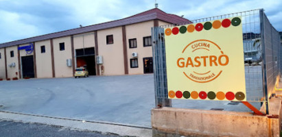 Tavola Calda Gastro' outside