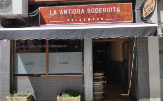 La Bodeguita Del Tío Rosa outside