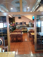 Pizzeria Las Cancelas inside