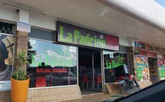 La Padrino outside