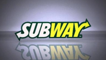 Subway Itaberai inside