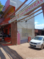 Nellai Dhaba outside