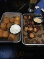 Omaha Tap House food