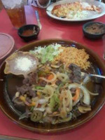 El Paraiso Mexican Grill food