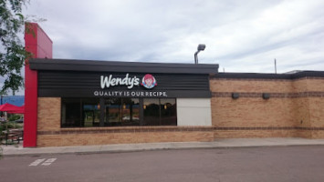 Wendy's outside