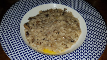 Carluccio's food