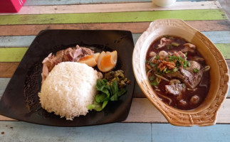 ก๋วยเตี๋ยวเรือเมย์สาขาสทิงพระ food