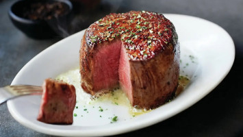 Ruth's Chris Steak House - Portland food