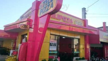 Telepizza outside