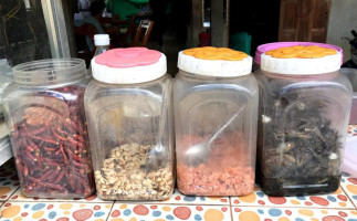 ร้านส้มตำ น้ำงิ้ว นางจิต food
