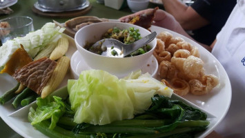 Nangmuan Kinlum inside