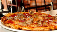 Elounge Pizzeria food