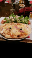 Resto-pizza Don Camillo food