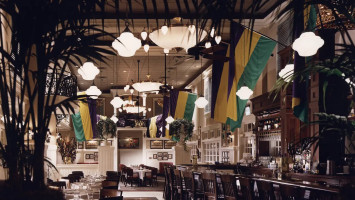 Owen Brennan's Restaurant inside