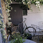 The Singing Kettle Tearoom inside