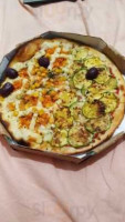 Vino E Pizza food