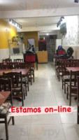 Pizzaria e Lanchonete Carioca inside