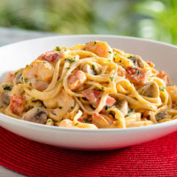 Bahama Breeze food