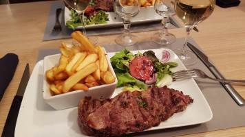 Boeuf ou Salade food