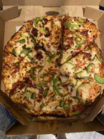 Domino's Pizza food