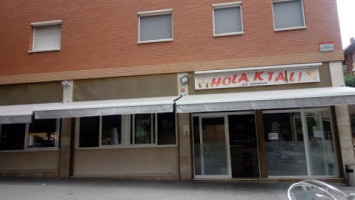 Hola K Tal outside