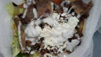 Sams Gyros food