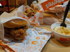 Popeye's Louisiana Kitchen food