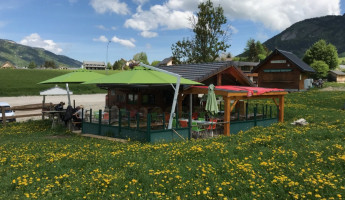 Cabane De L'aigle food