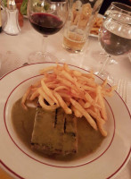 Le Relais de l'Entrecote food