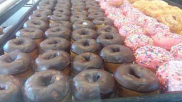 Winchell's Donut House food