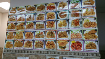 Cajun Seafood & Wings food
