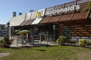 Mcdonald's outside