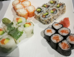 Delice Sushi food