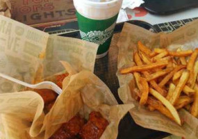 Wingstop food