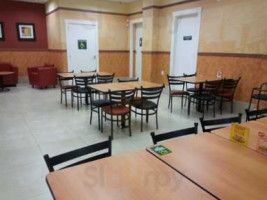 Subway Siqueira Campos inside