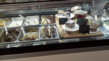 Artico Gelateria Tradizionale food