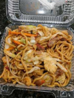 Gim's Chinese Kitchen food