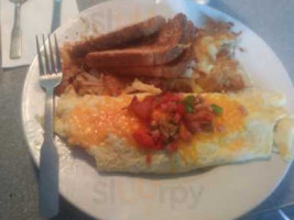 Broken Egg Cafe food