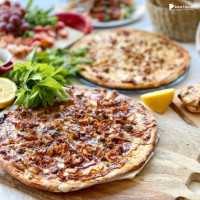 Anatolia Kebabs Y Pizzas Chiva food