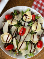 Le Quercy Chez Antoine food