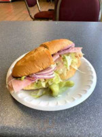 Pulciano's Deli Cafe food