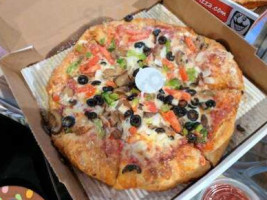 Jet's Pizza food