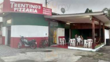 Pizzaria D' Roma outside