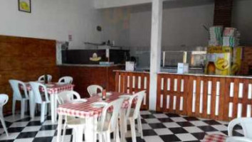 Pizzaria D' Roma inside