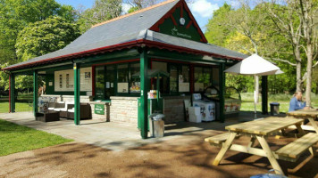 The Summerhouse inside