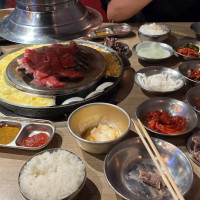 Ari Korean Bbq food