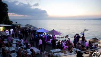 Cala Felice Beach Club food