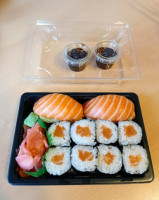 Sushi Z8 food