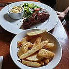 Ye Olde Yew Tree Inn food